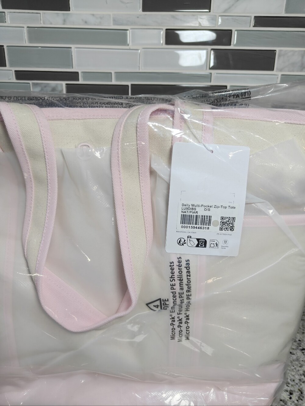 Lululemon Daily Multi-Pocket Zip-Top Tote Bag 18L (Natural/Pink Pearl) - Picture 3 of 12